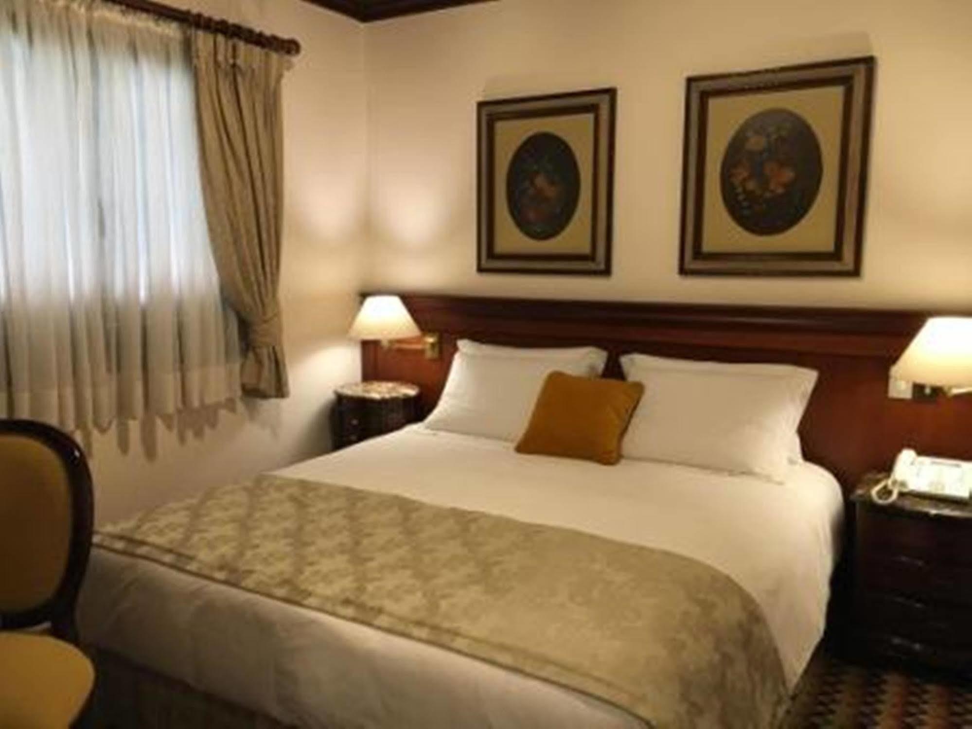 Hotel Frontenac Campos do Jordão Exteriör bild